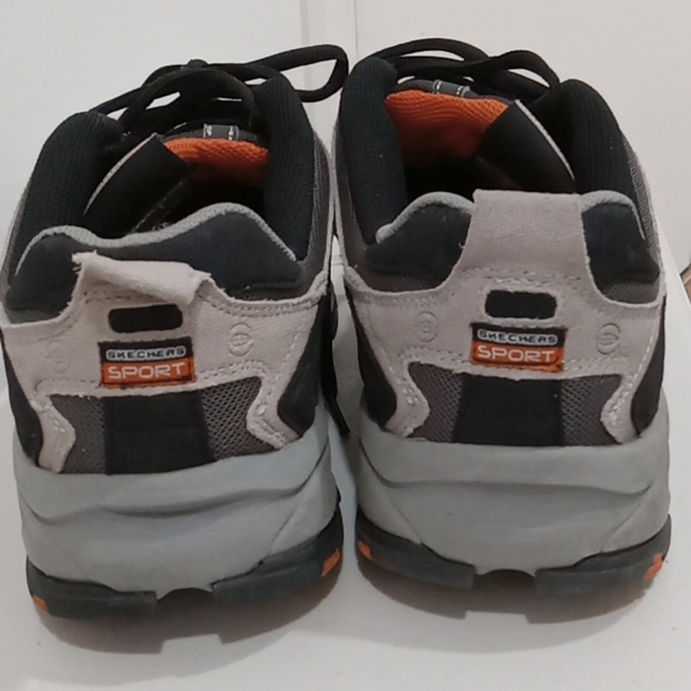 Sketches Sneakers - Picture 5 of 5
